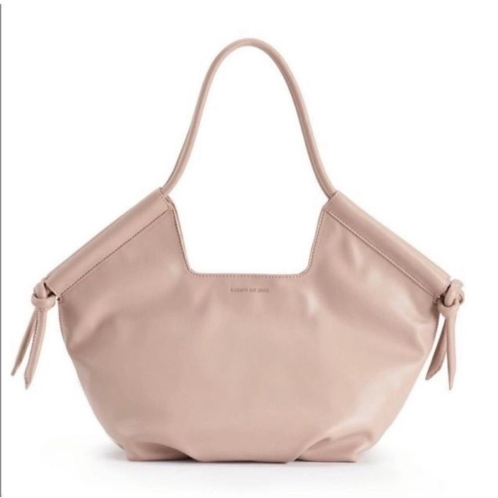 Elizabeth and James nude handbag